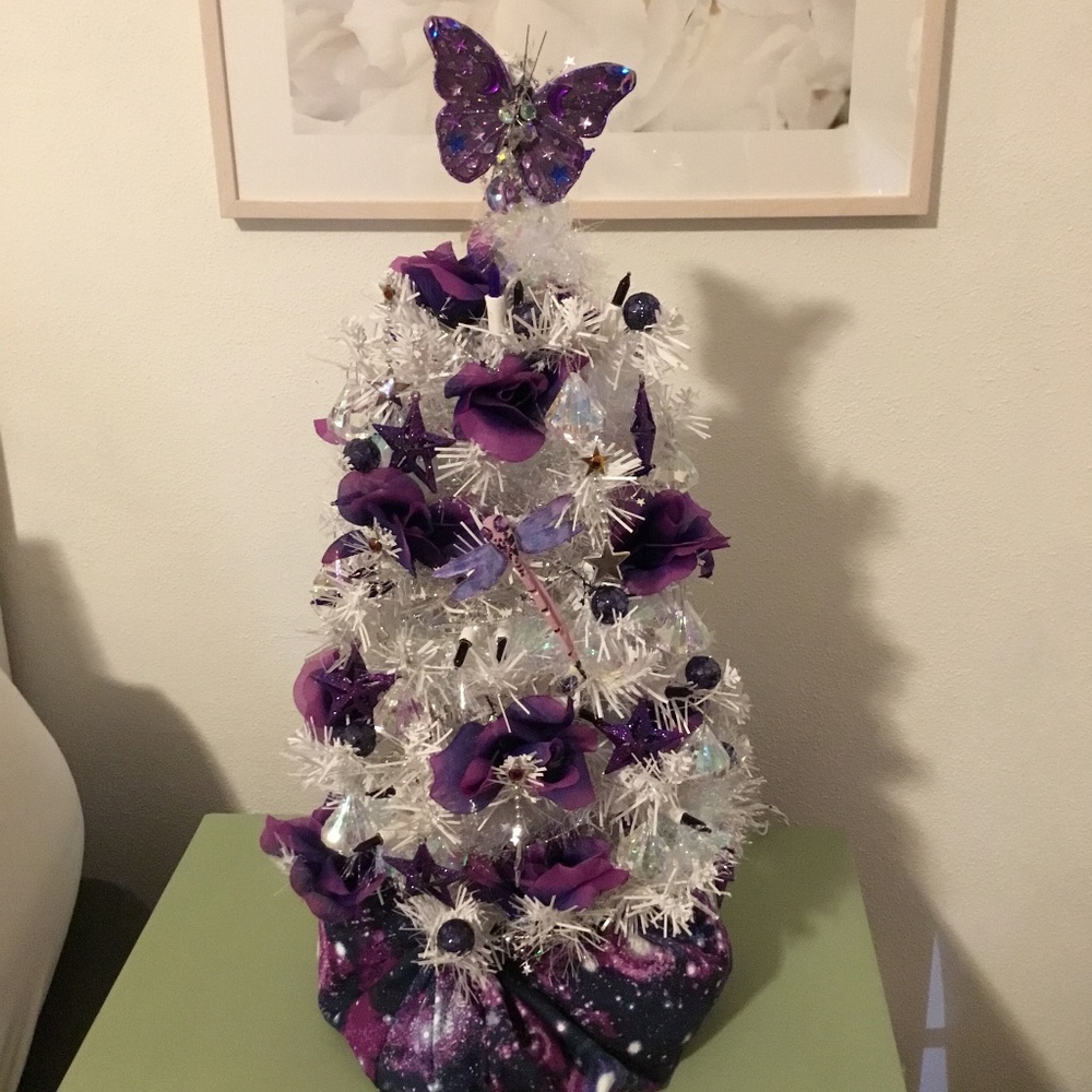 New, Handcrafted Serenity Christmas Tree 24in. - Picture 9 of 10